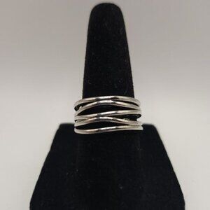 Vintage-Style Silver Multi Layer Design Ring Size 6‎ (NWOT)